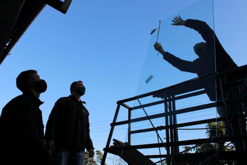 vitrier-LA ROQUETTE SUR VAR-min_mini_vidraceiro